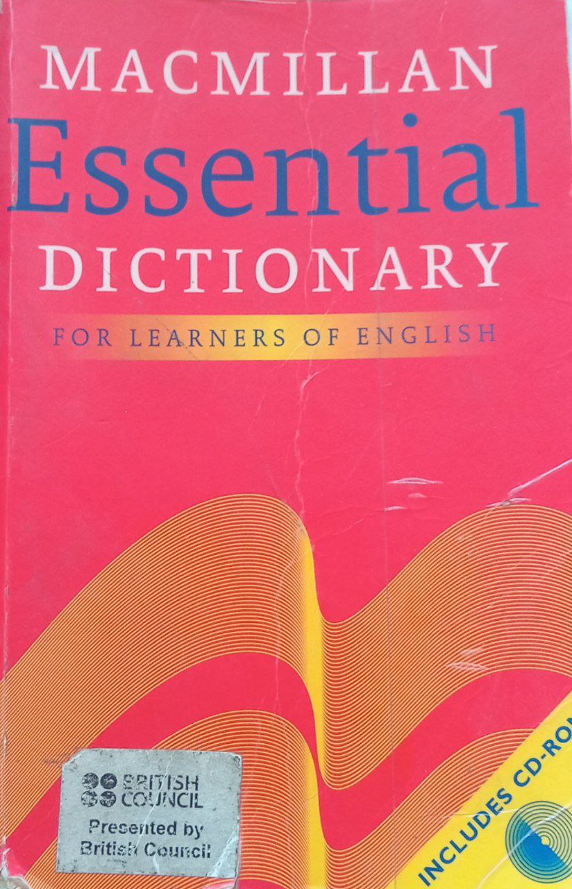 MACMILLAN Essential DICTIONARY