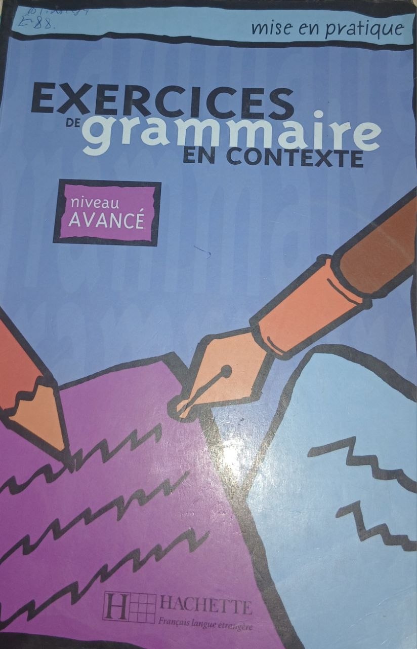 Exercices de grammaire en contexte